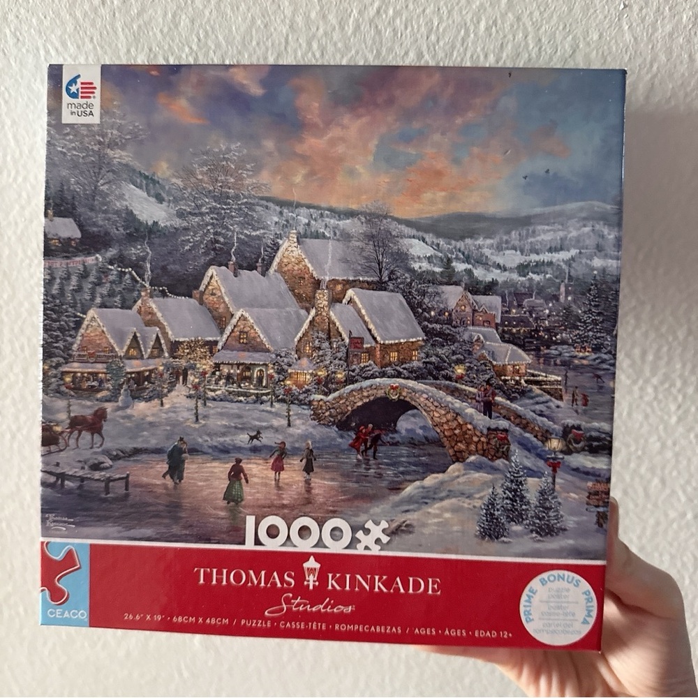 Thomas Kinkade Snowy Village Puzzle - 1000 Pieces